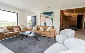 The Otium At Caversham House